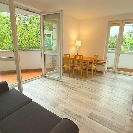 4 Pokojowy Apartament - 10 Min Spacerem Do Green Festival - 90M2 I Bardzo Duzy Balkon Otoczony Zielenia - Wyspij Sie I Zostan Do Pozna! *