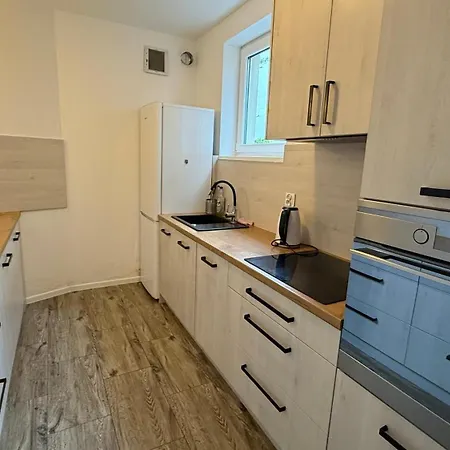 4 Pokojowy Apartament - 10 Min Spacerem Do Green Festival - 90M2 I Bardzo Duzy Balkon Otoczony Zielenia - Wyspij Sie I Zostan Do Pozna! 아파트 *