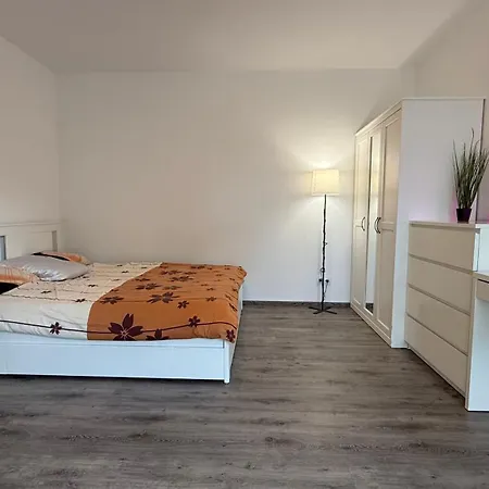 4 Pokojowy Apartament - 10 Min Spacerem Do Green Festival - 90M2 I Bardzo Duzy Balkon Otoczony Zielenia - Wyspij Sie I Zostan Do Pozna! *